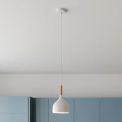 Lámpara colgante Noak, blanco/madera natural, Ø 17 cm