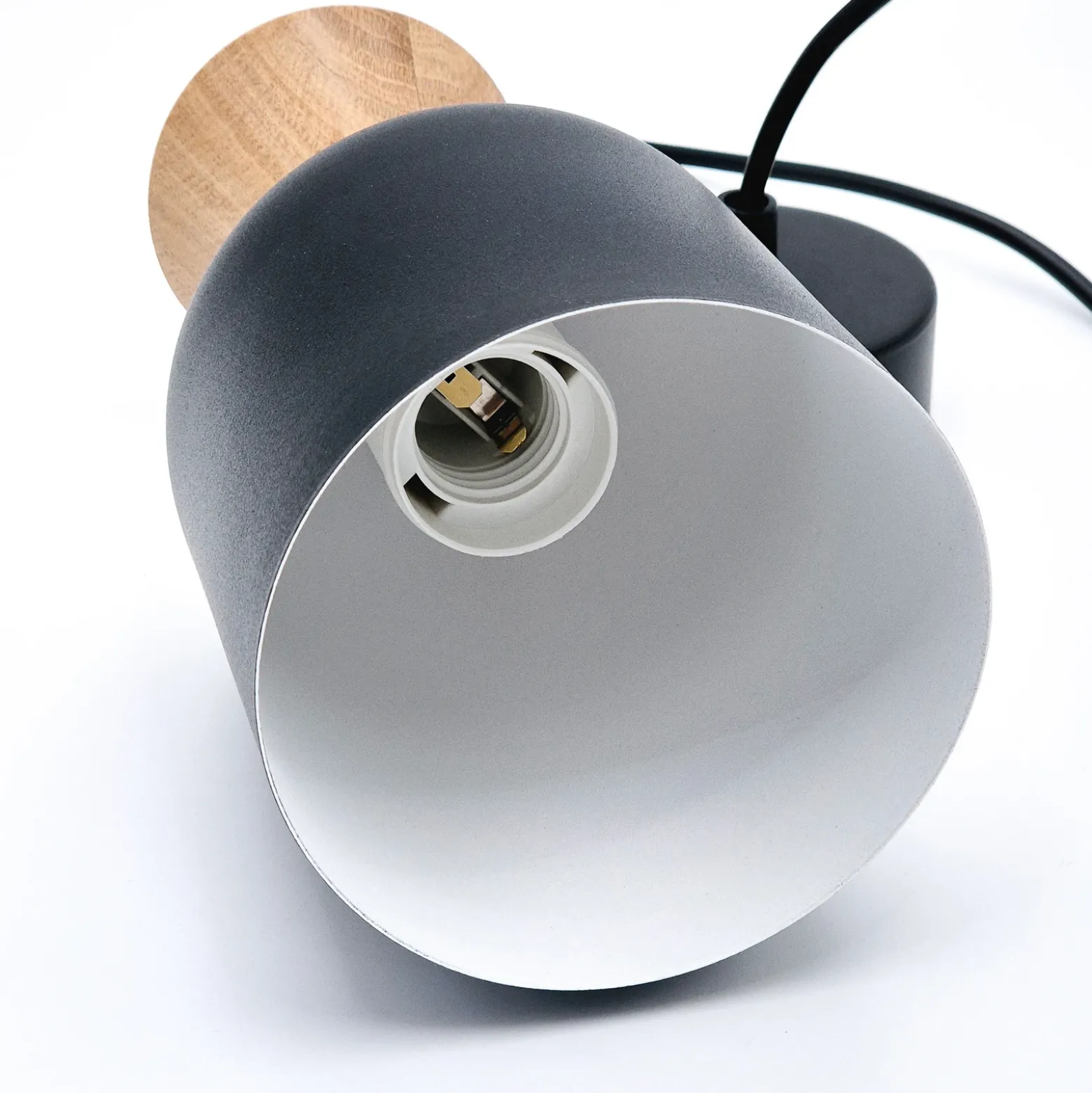 Lámpara colgante Nolan, Ø 11 cm, negro/roble, metal/madera