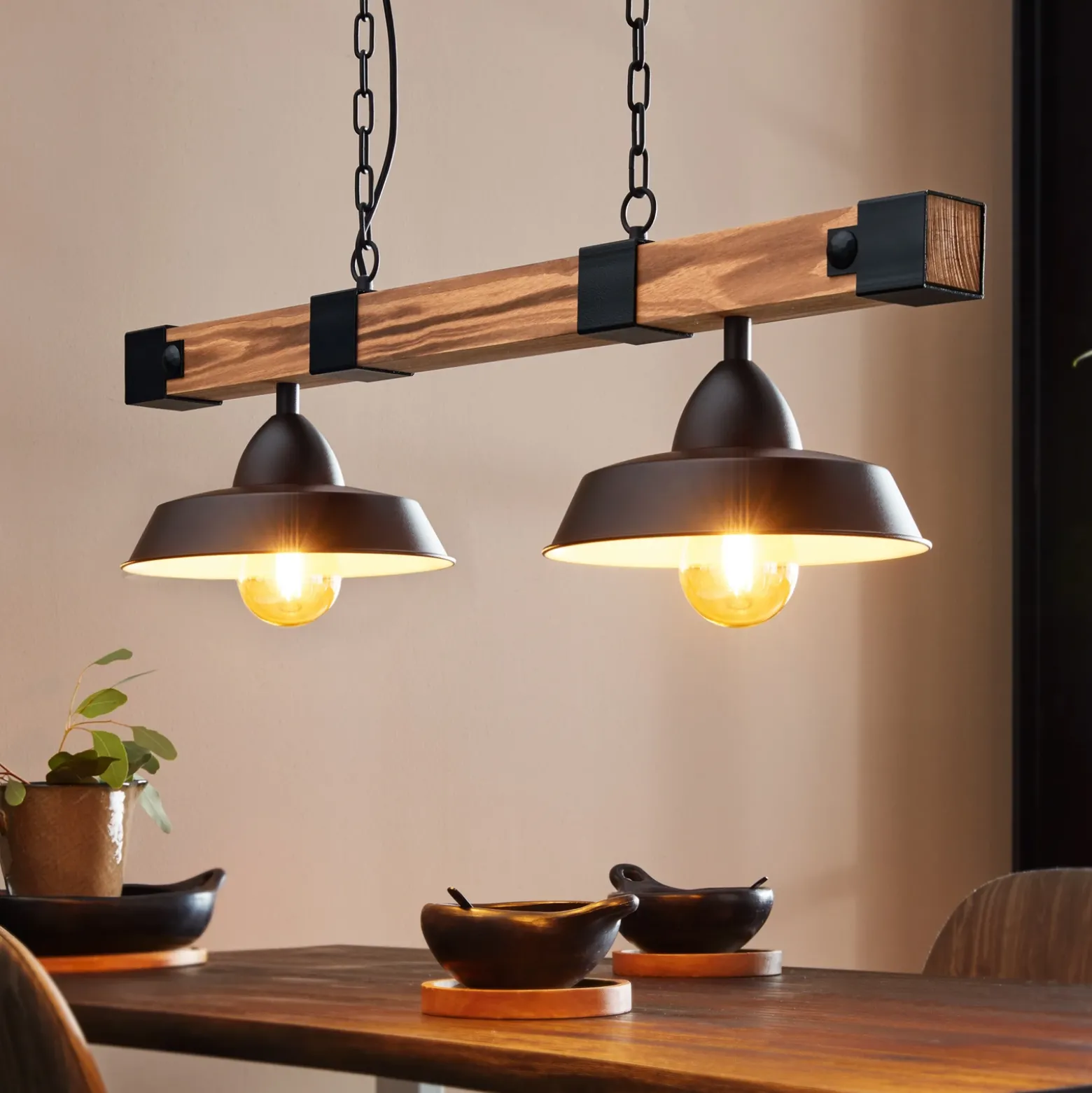 Lámpara colgante Oldbury, negro/madera oscura, longitud 86 cm, 2 luces.