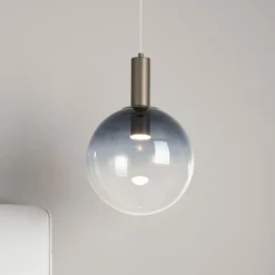 Lámpara colgante Ombre, forma esférica, gris ahumado/blanco, Ø 30 cm, cristal