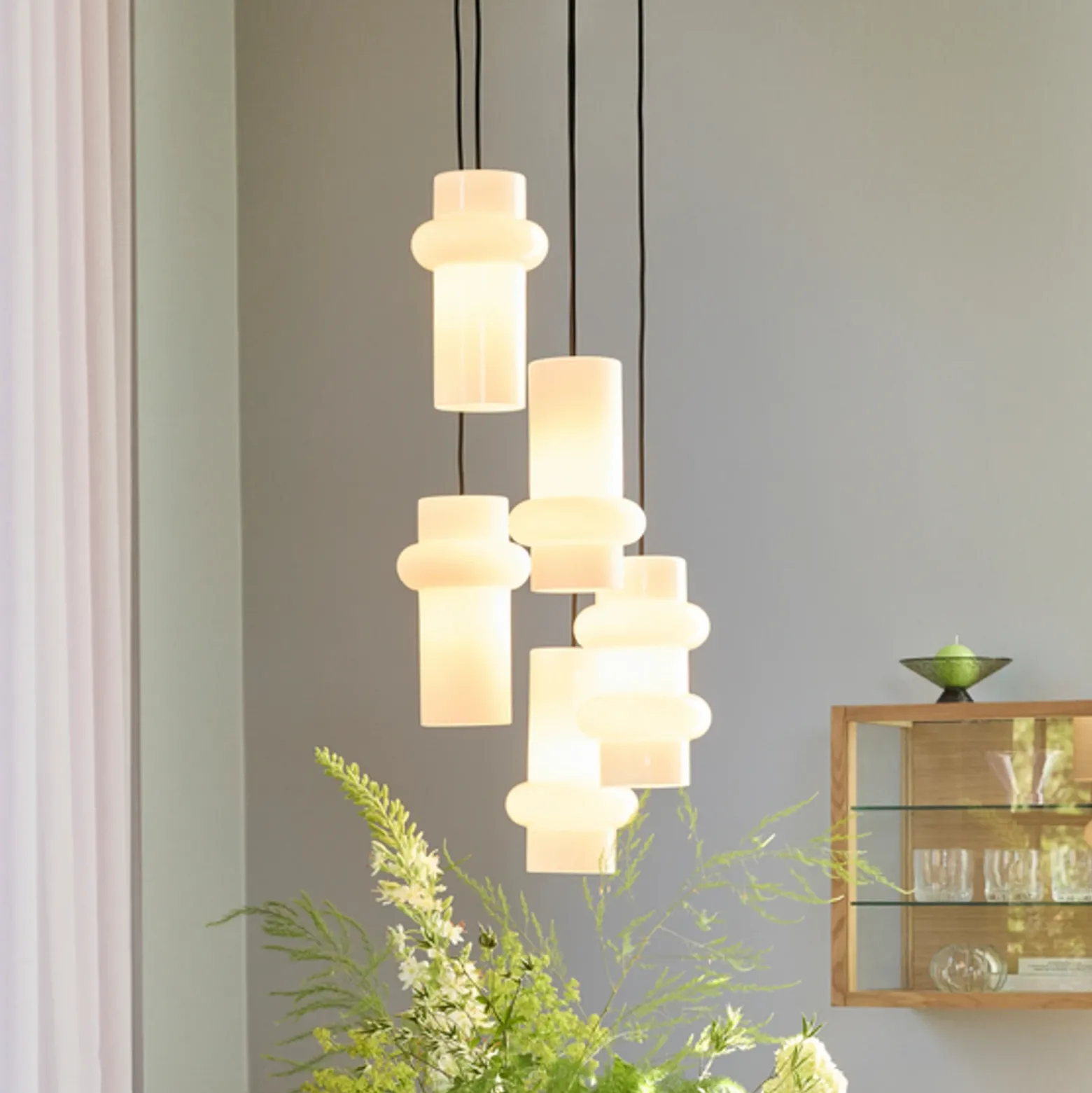 Lámpara colgante Pilule Up, blanco brillante, Ø 15 cm, cristal