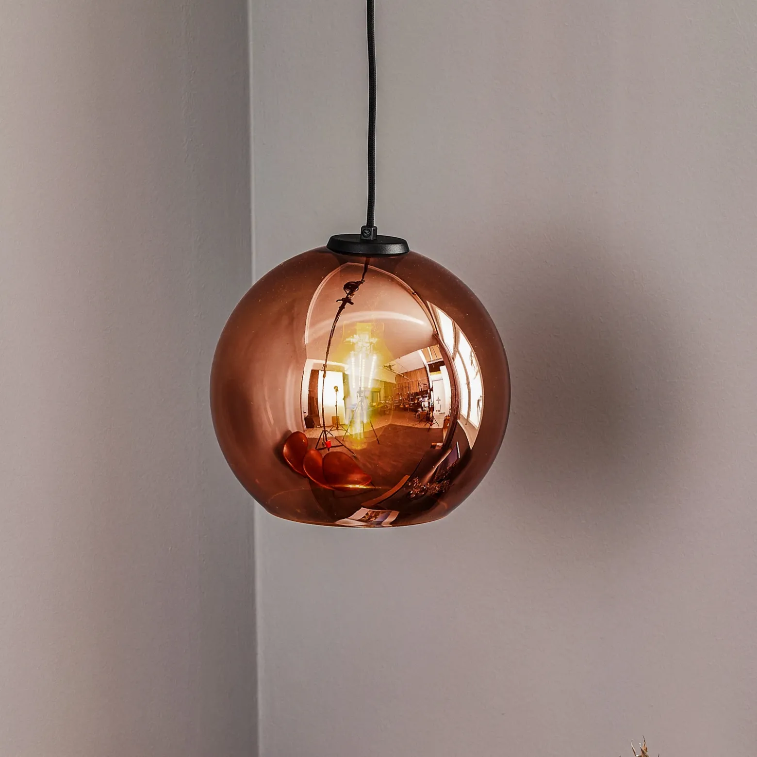 Lámpara colgante Polaris, cristal espejado, cobre