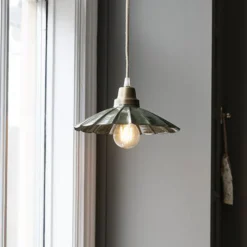 Lámpara colgante PR Home Ester, verde, Ø 24 cm, hierro, enchufe