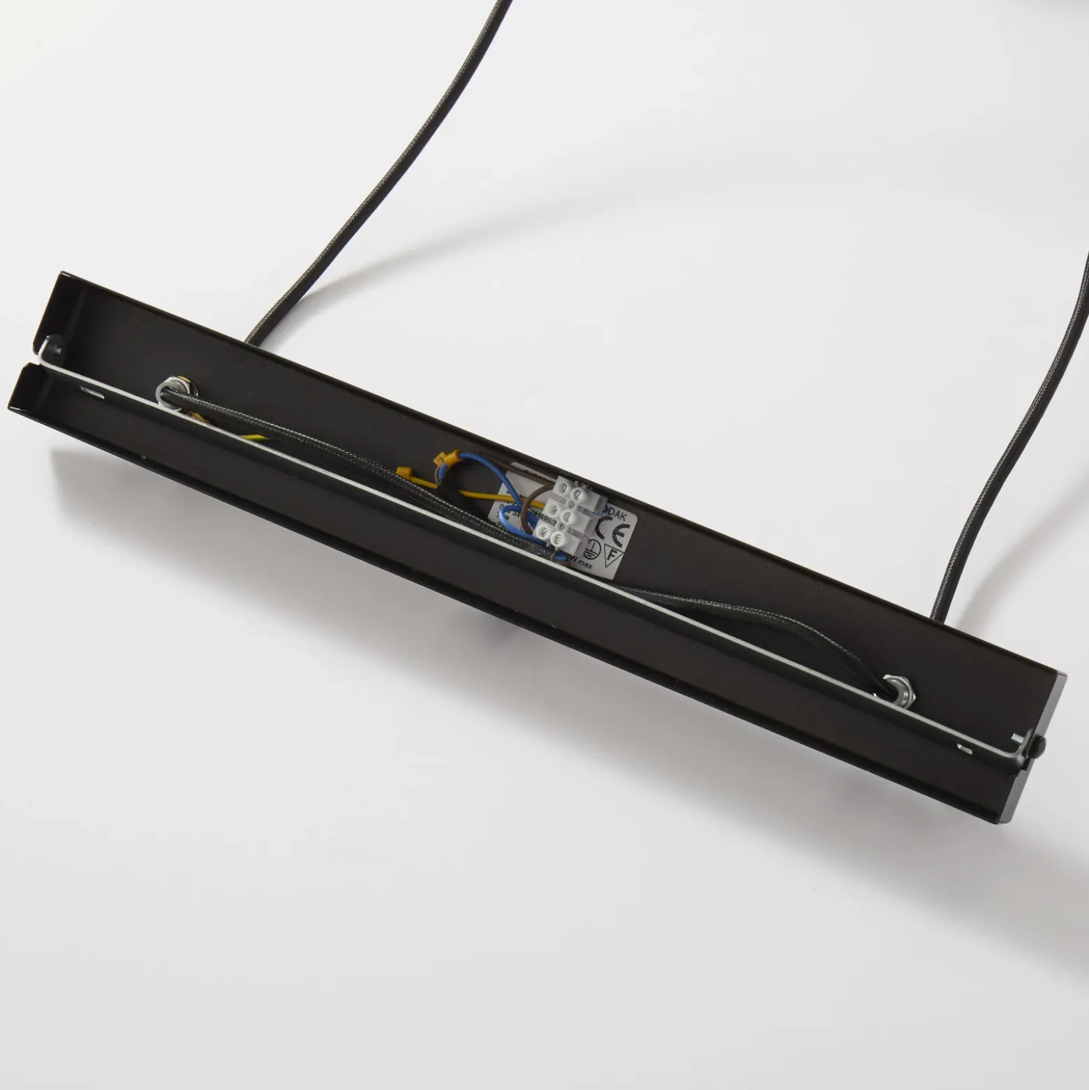 Lámpara colgante Rif, lineal, 2 luces, negro