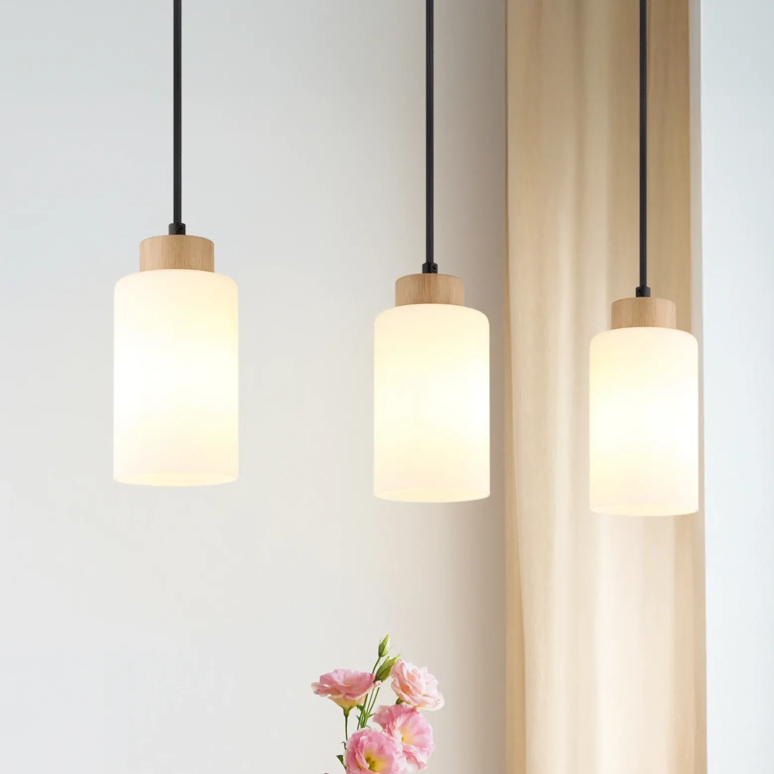 Lámpara colgante Rowena, madera clara/blanca, cristal, 3 luces, E27