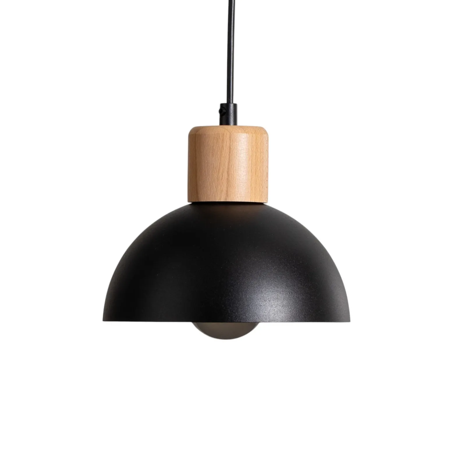Lámpara colgante Seco, longitud 90 cm, negra, metal/madera, 4 luces.