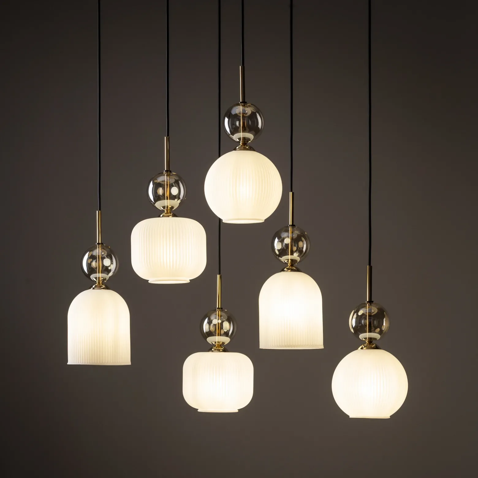 Lámpara colgante Sophia, 6 luces, blanco/coñac, 65 cm de largo, E14