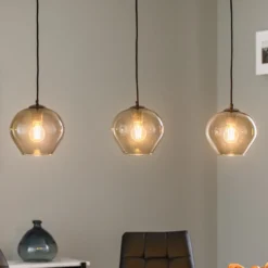 Lámpara colgante Svala Pantallas de cristal redondas 3 luces lineales
