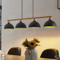 Lámpara colgante Tirzana de Lindby, 4 luces, negra, metal, madera