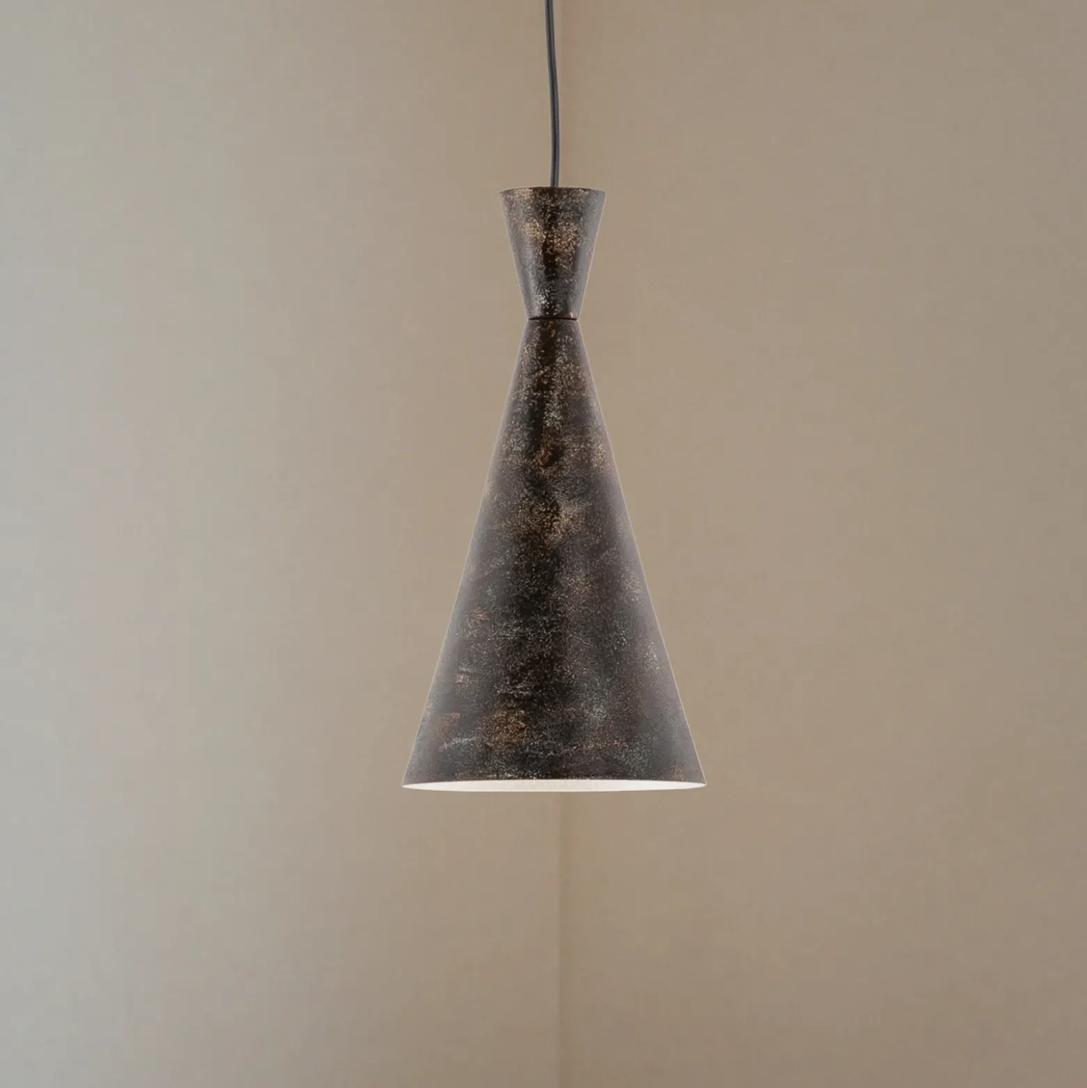 Lámpara colgante Tom, negro-marrón, metal, Ø 19 cm, E27