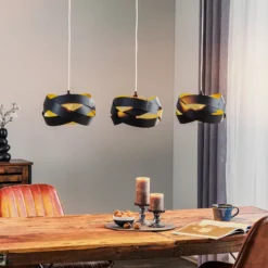 Lámpara colgante Tornado, 3 luces, negro