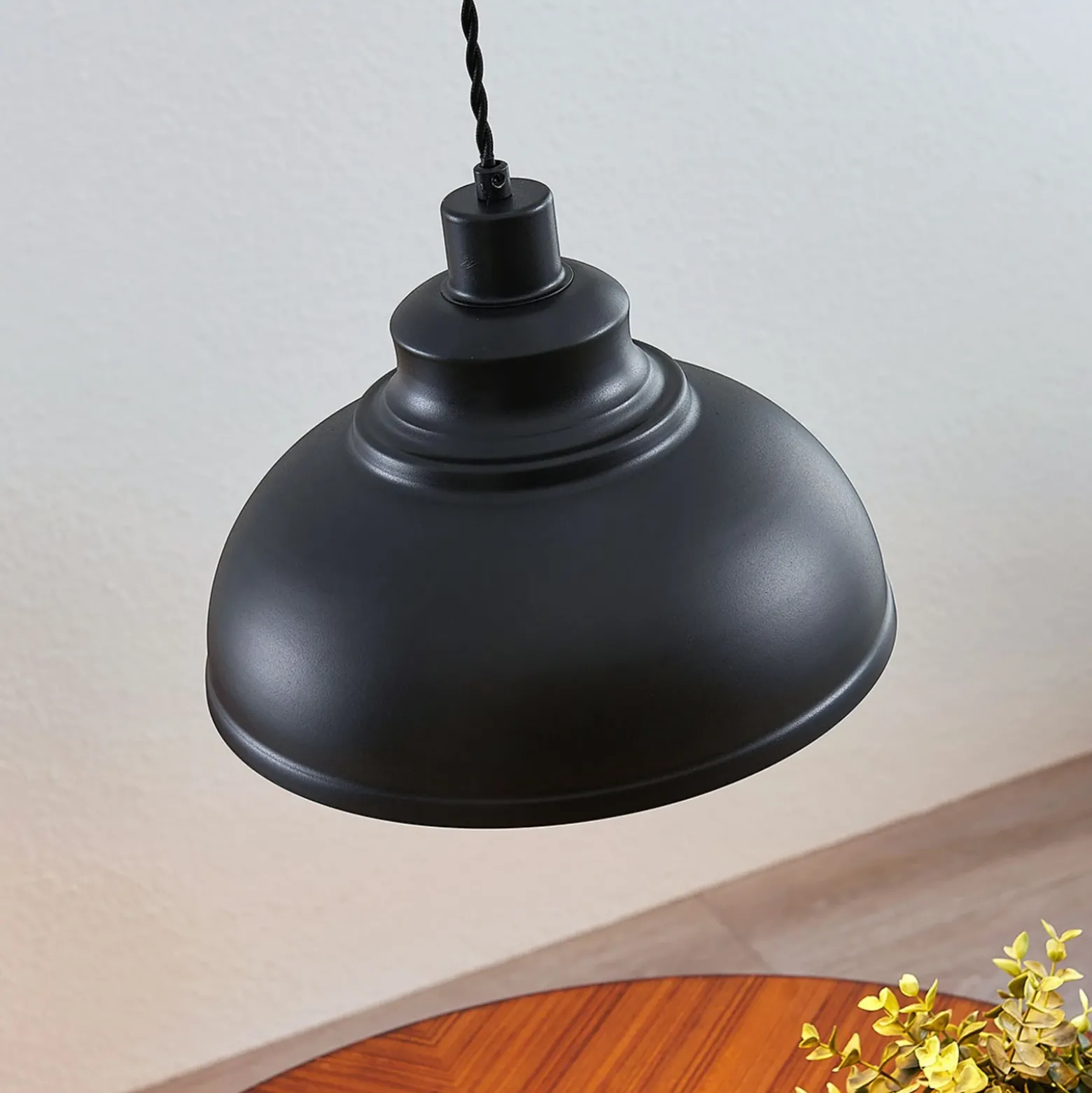 Lámpara colgante vintage Albertine, metal, negra