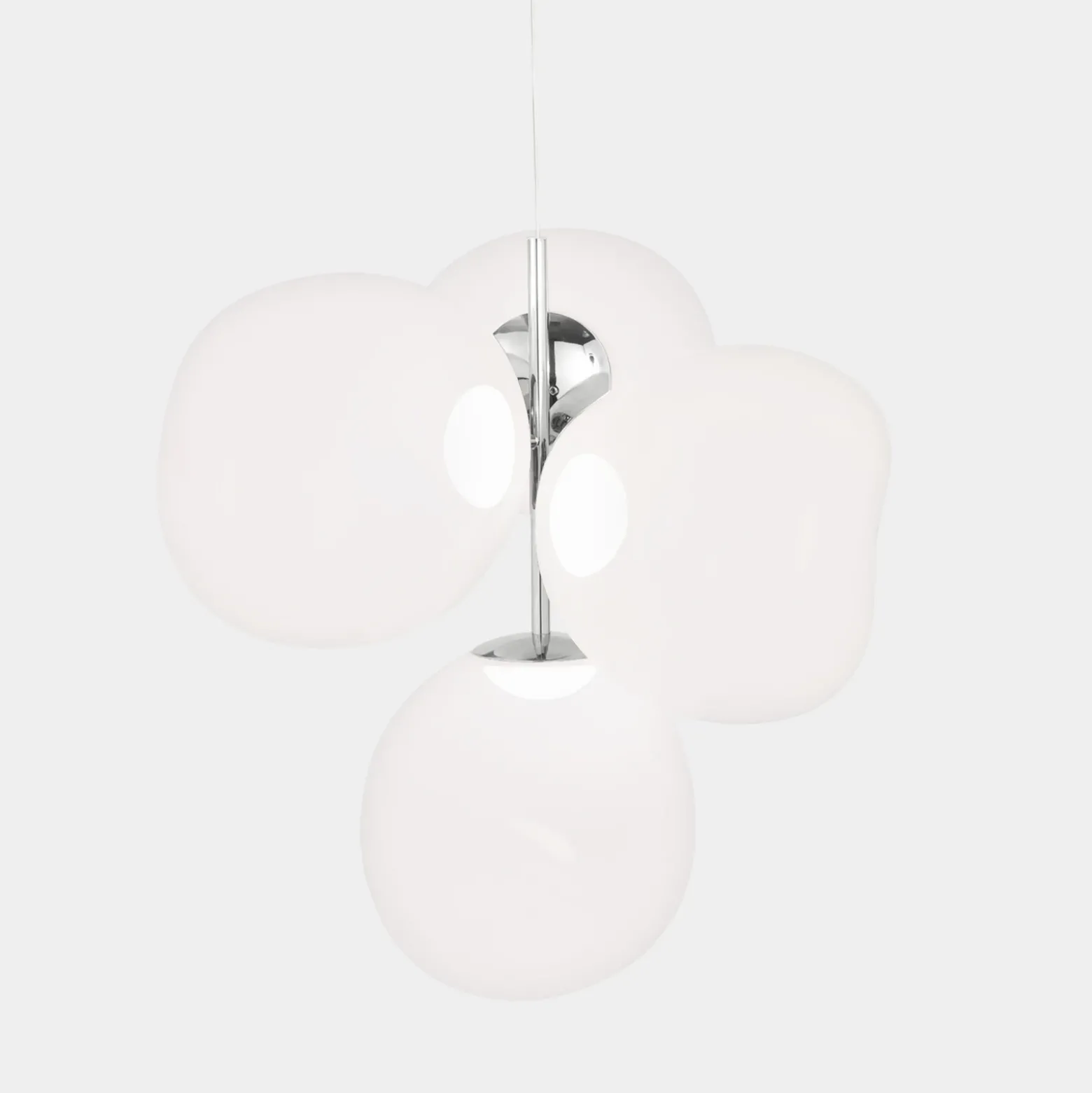 Lámpara de araña LED Melt Chandelier de Tom Dixon, color ópalo/cromo
