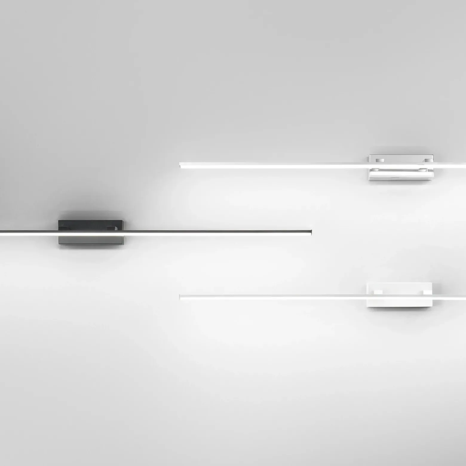 Lámpara de espejo LED Nala, cromada, anchura 110 cm, metal