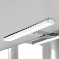 Lámpara de espejo LED Pandora, cromo, ancho 20,8 cm