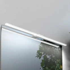 Lámpara de espejo LED Triga, IP44, blanco, 80cm, 4.000K
