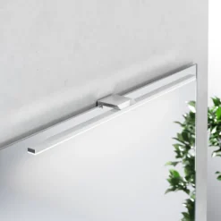 Lámpara de espejo LED Triga IP44, cromo, 60cm, 3.000K