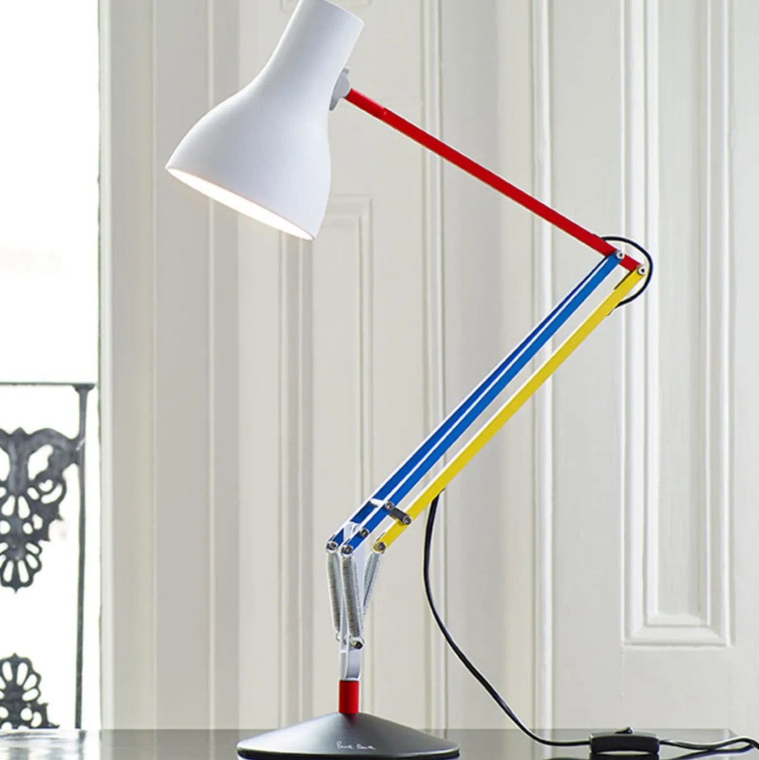 lámpara de mesa Anglepoise Type 75 Mini, blanca, 70 cm