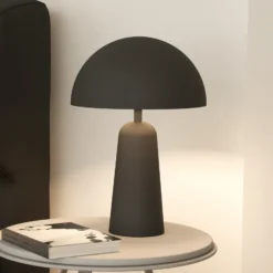 Lámpara de mesa Aranzola brillo descendiente negro