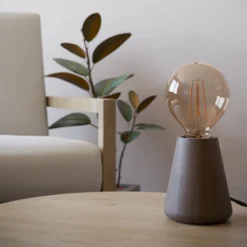 Lámpara de mesa Asby, madera oscura, altura 10 cm, madera