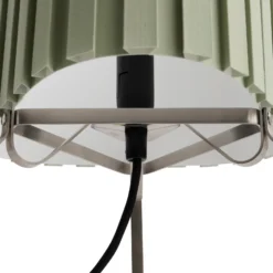 Lámpara de mesa Canelé de HAY, verde, altura 37 cm, casquillo E14, tela