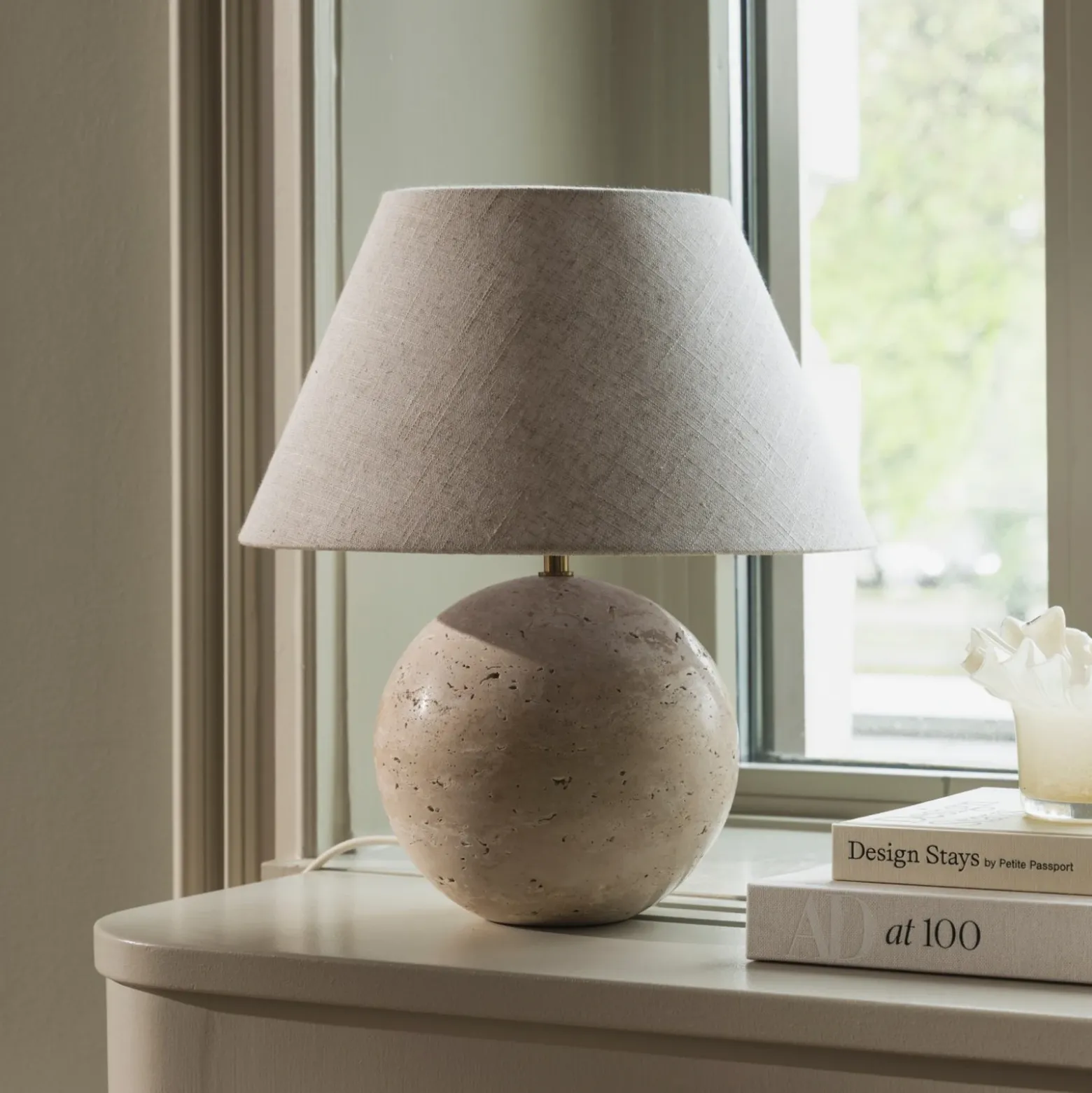 Lámpara de mesa Castello de Globen Lighting, beige/beige, altura 38 cm