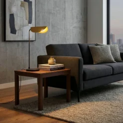 Lámpara de mesa Corner, negro/dorado, altura 57 cm, E14