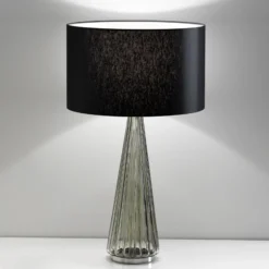 Lámpara de mesa Costa Rica pantalla negra pie gris