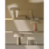 Lámpara de mesa Glossy, rosa/blanco, altura 24 cm, mármol/vidrio