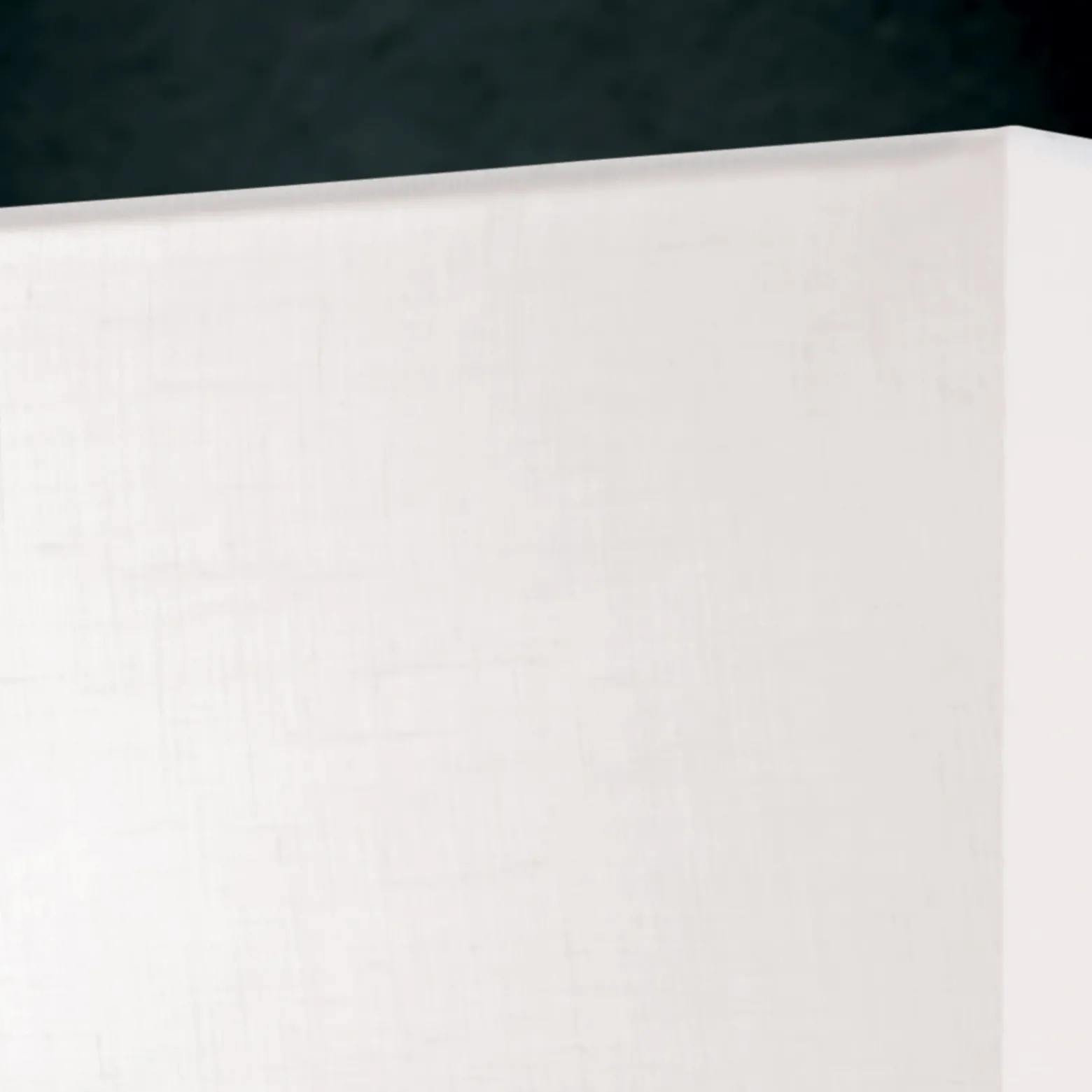 Lámpara de mesa Grigor con pantalla de lino blanco