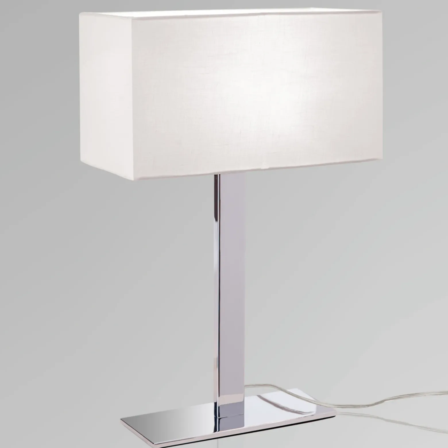 Lámpara de mesa Grigor con pantalla de lino blanco