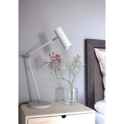 Lámpara de mesa Hubble READ de Globen Lighting, beige, altura 45