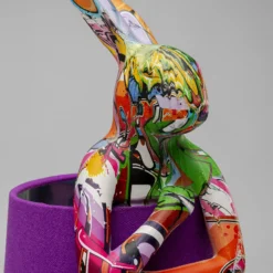 Lámpara de mesa KARE Animal Rabbit, morado/graffiti, 50 cm, E14