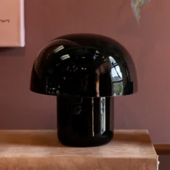 Lámpara de mesa KARE Mushroom, negra, metal, 20 cm, E14