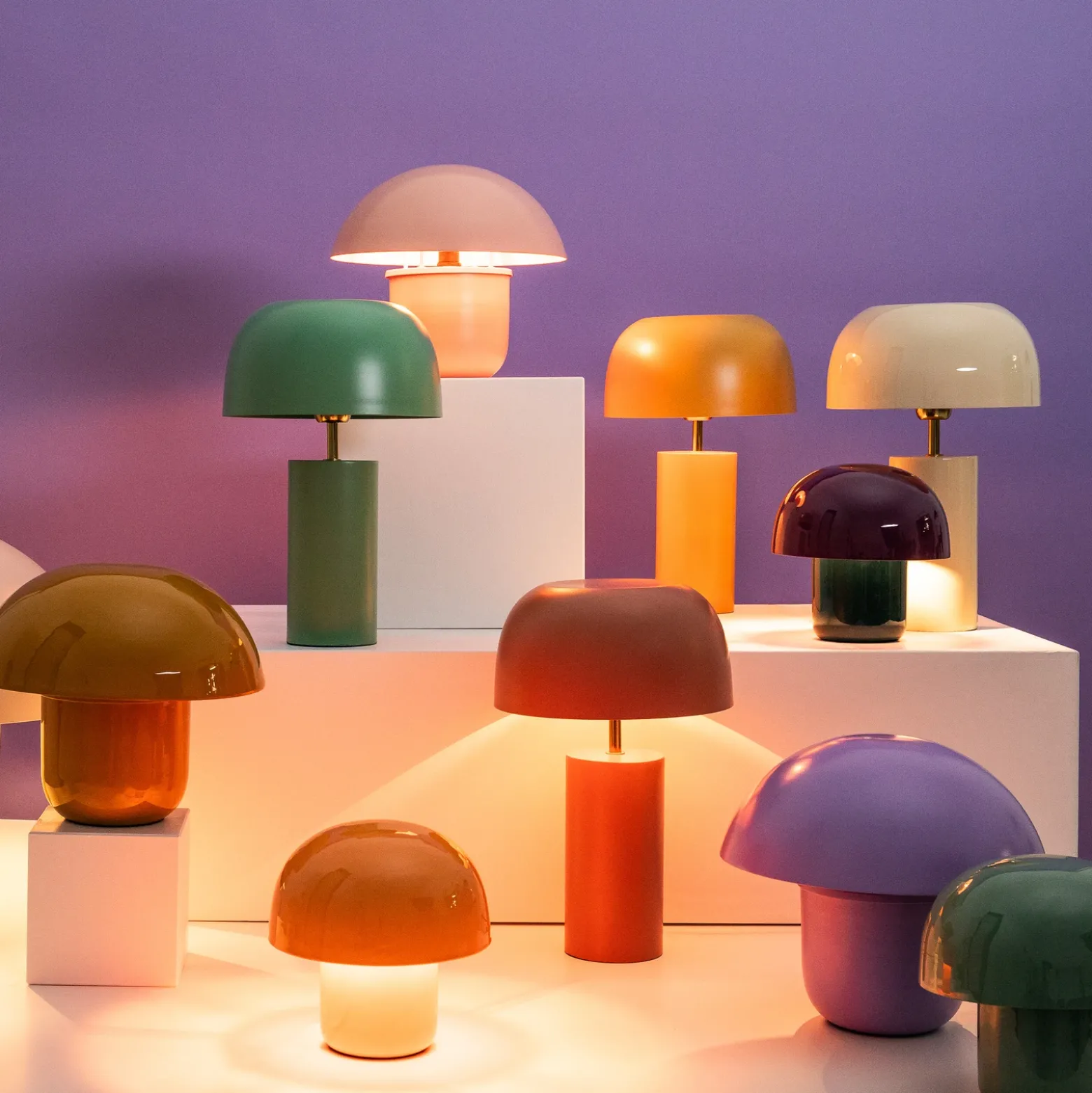 Lámpara de mesa KARE Mushroom, naranja, metal, 20 cm, E14