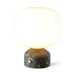 lámpara de mesa LED GEJST Meemo, mármol negro, cristal, USB