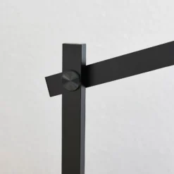 Lámpara de mesa LED Lindby Loretta, 43 cm, negra, CCT
