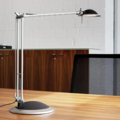 Lámpara de mesa LED MAULbusiness, aluminio, altura 50 cm