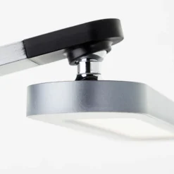 Lámpara de mesa LED Officehero, CCT, gris