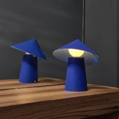 Lámpara de mesa LED OSRAM Decor Flip, azul, fieltro, atenuador