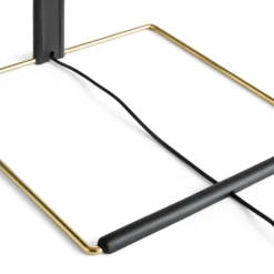 Lámpara de mesa LED plisada HAY Matin 380, amarilla
