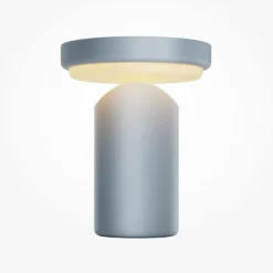 Lámpara de mesa LED recargable Topo, azul claro, altura 20 cm, metal, con