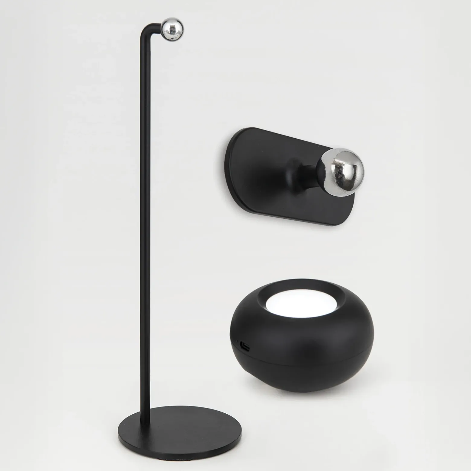 Lámpara de mesa LED recargable Kerby, negra, altura 40 cm, acero/aluminio