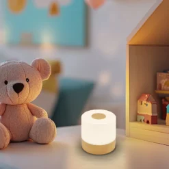 Lámpara de mesa LED recargable Cita con acabado en madera, USB-C, 2700 K,