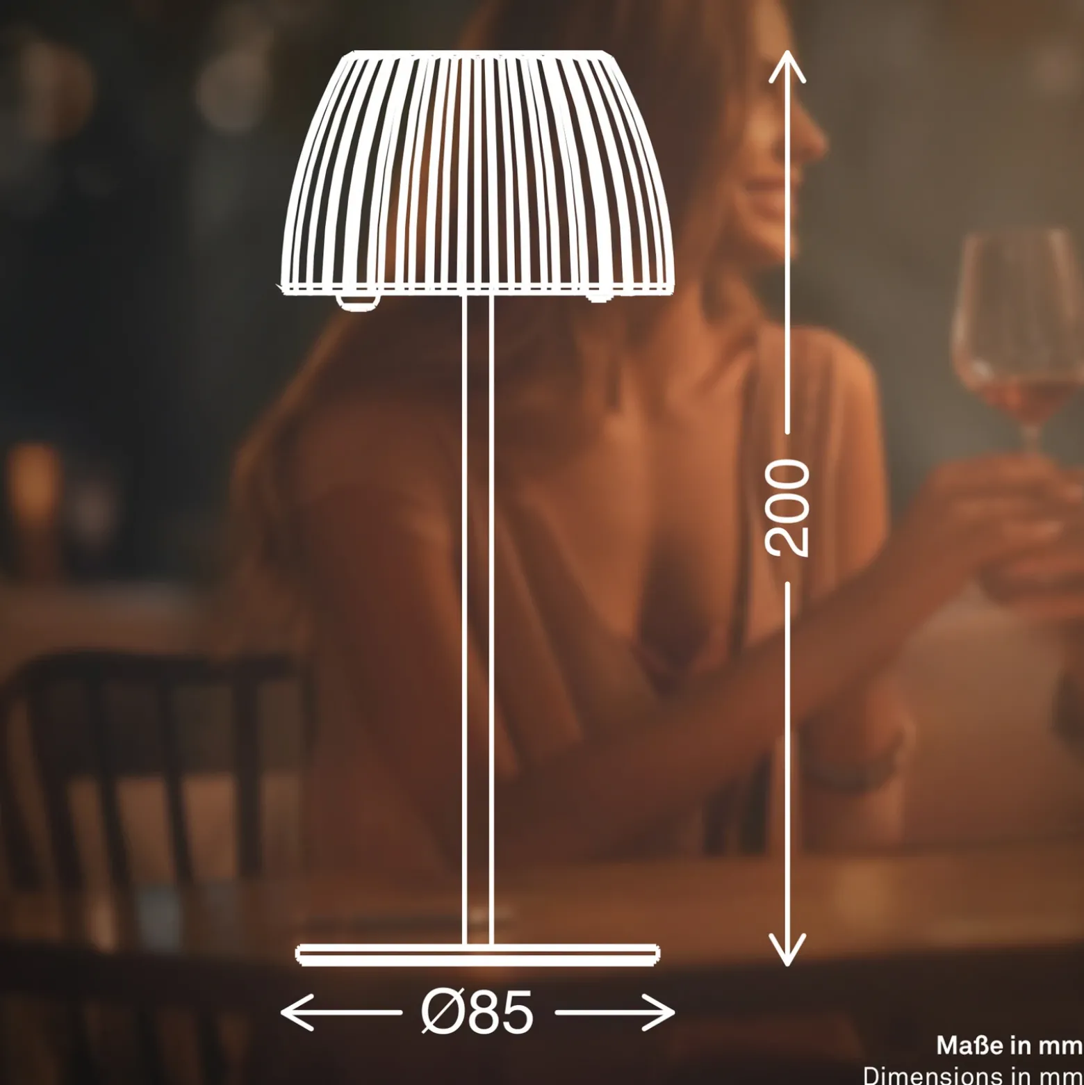 Lámpara de mesa LED recargable Brilo unplugged Riffle, 20 cm, cobre