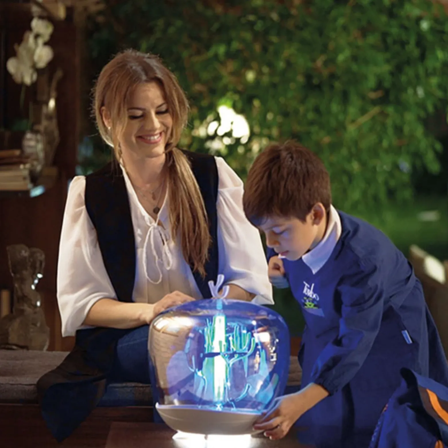 Lámpara de mesa LED Slamp PurityCapsule, UV-C, blanca