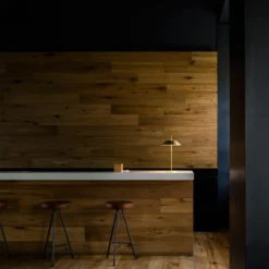 lámpara de mesa LED Vibia Mayfair, dorado mate