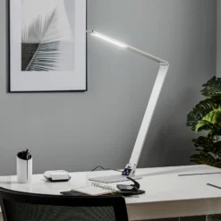 Lámpara de mesa LED Wasp plana, aluminio