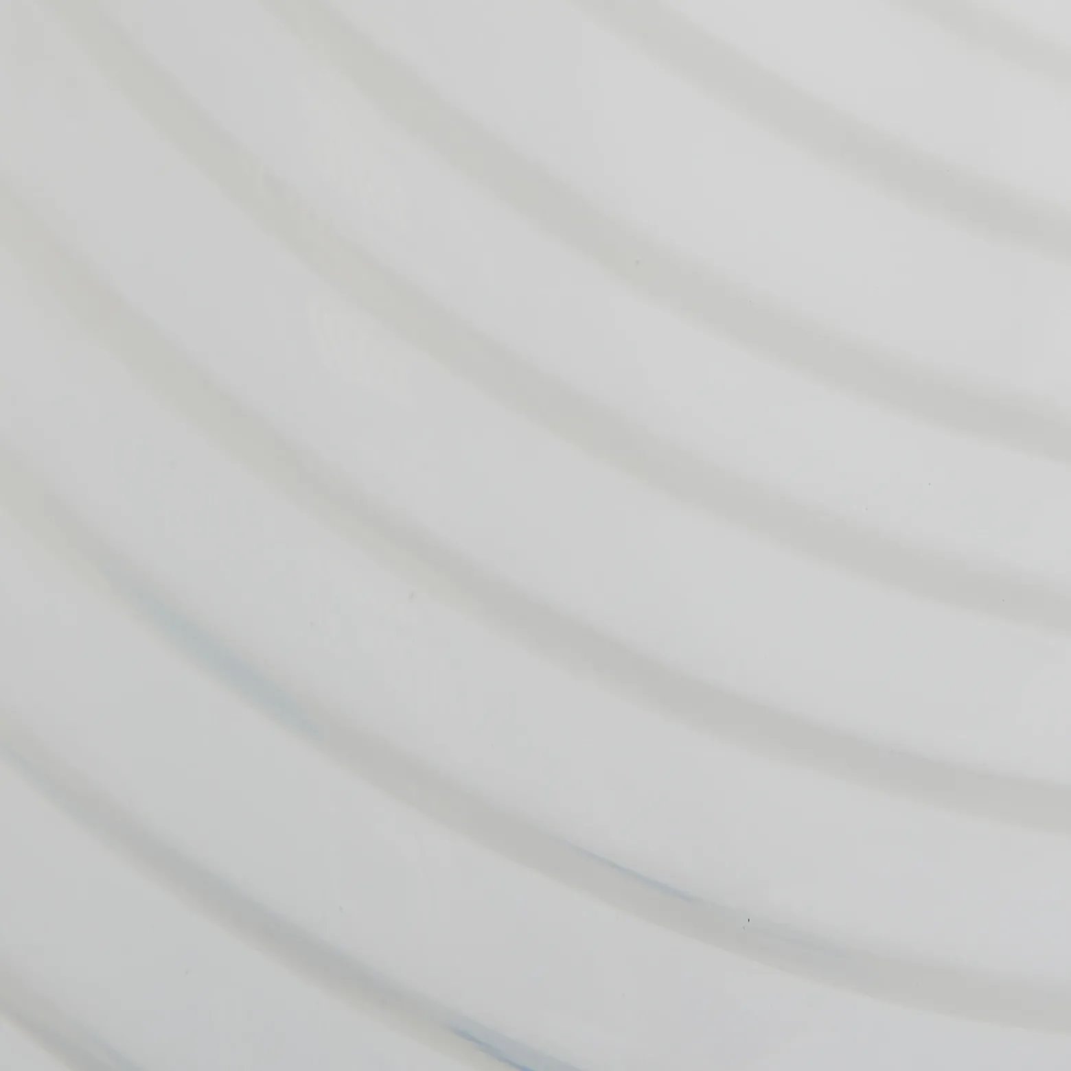 Lámpara de mesa Lindby Andriana, blanca, cristal, Ø 15 cm
