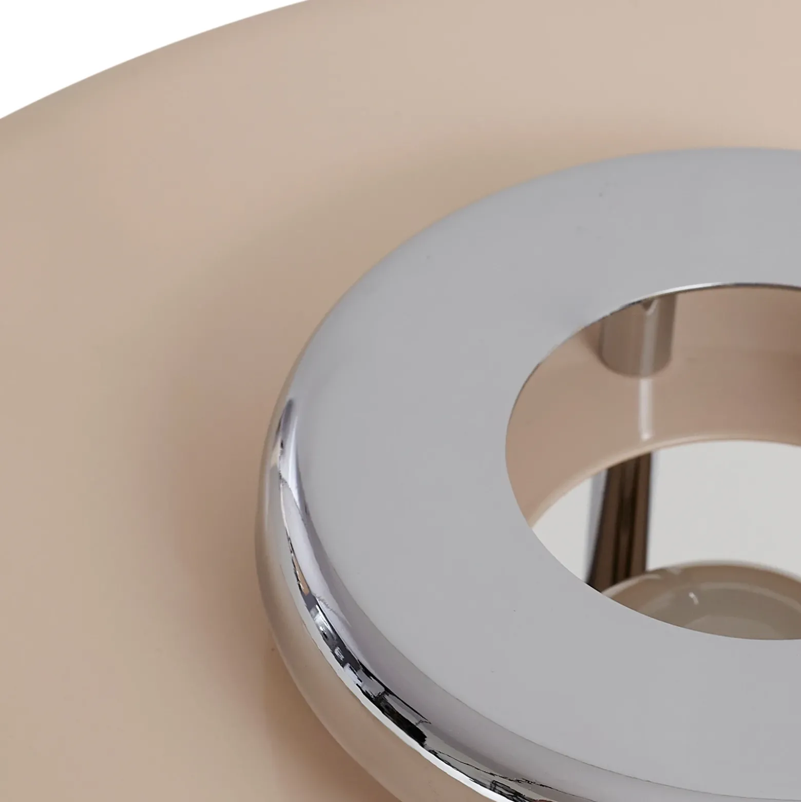 Lámpara de mesa Lindby Branford, retro, beige, metal/travertino